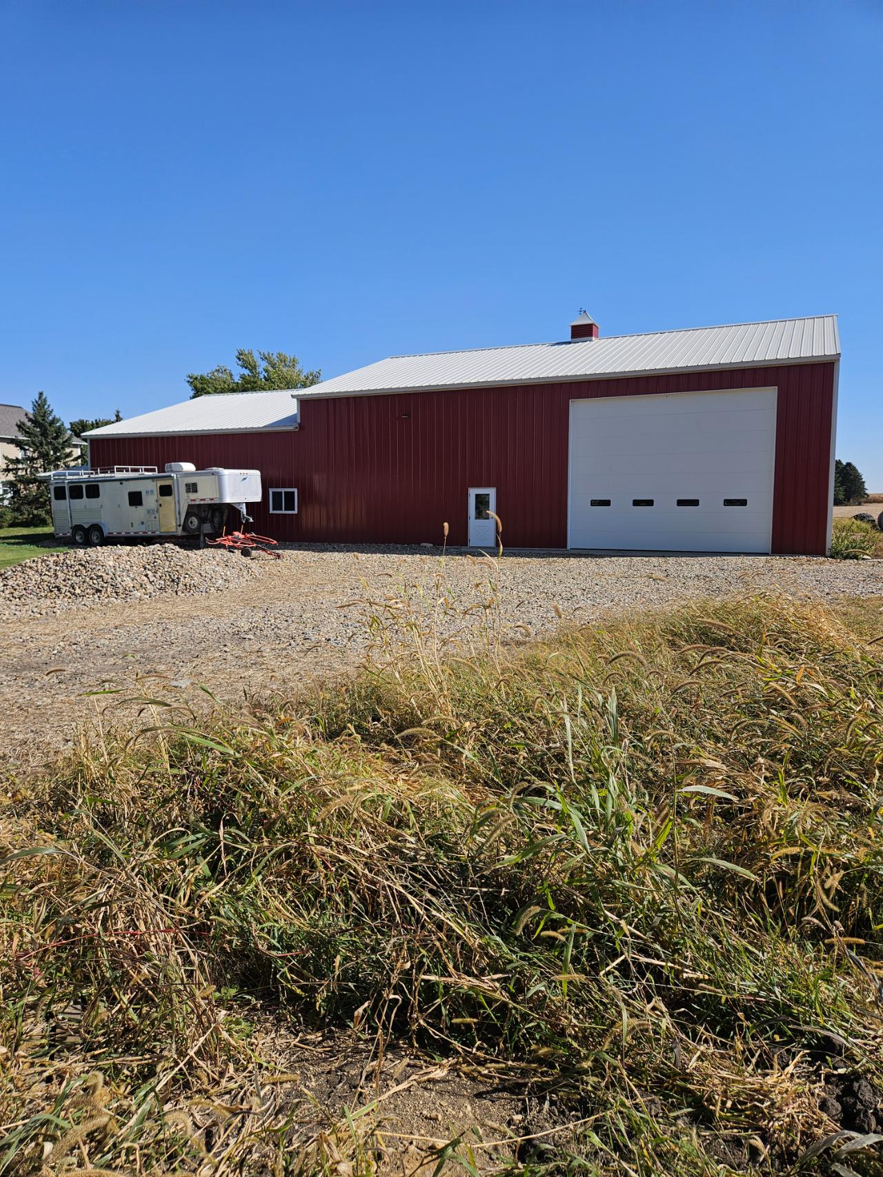 Post-frame building constructions by Hoksbergen & De Stigter Construction in Hull, IA.